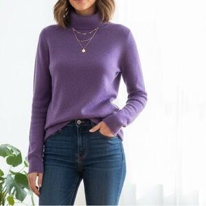 Allude 100% Cashmere Women's Purple Turtleneck Sweater Size small‎